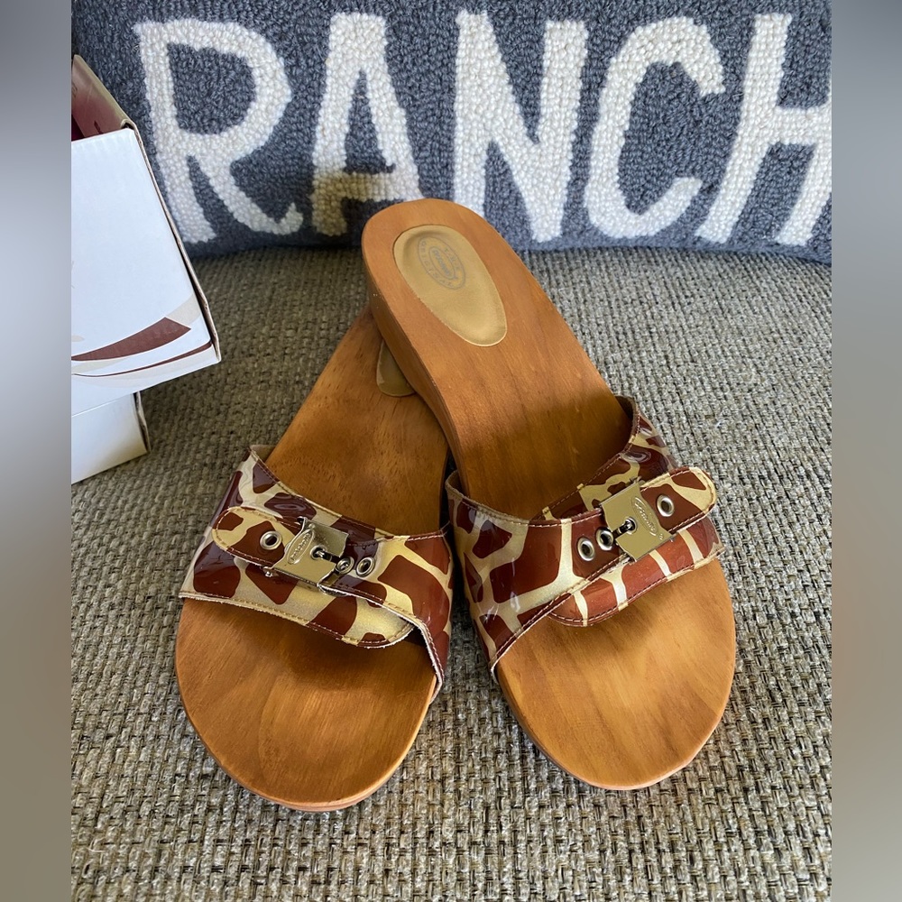 Women’s Dr Scholl Giraffe Print Sandal